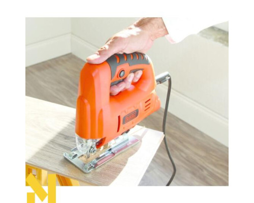 Лобзик електричний Black&Decker JS20