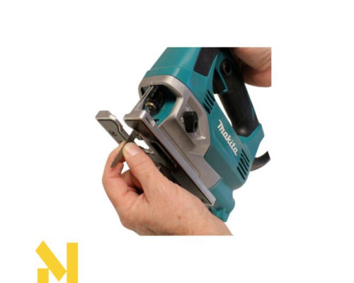 Лобзик електричний Makita JV0600K
