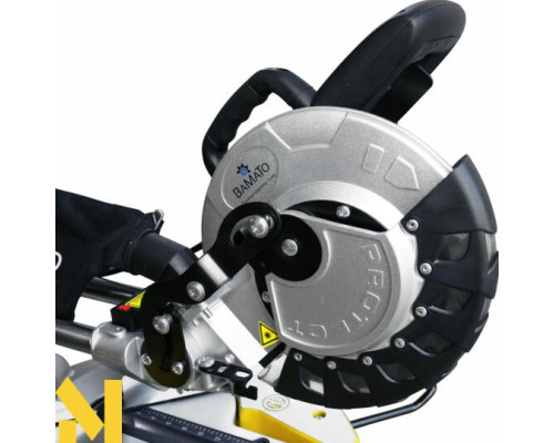 Пила торцювальна Bamato KP-210