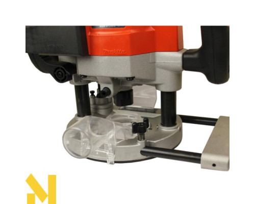 Фрезер Makita M3600