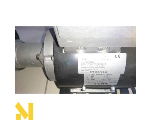 Вібратор глибинний для бетону AGT EV2000