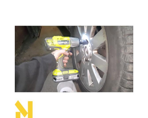 Гайковерт акумуляторний Ryobi R18IW3-0 (без АКБ та ЗП)