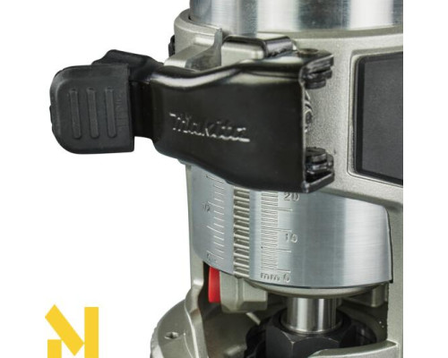 Фрезер акумуляторний Makita RT001GM210