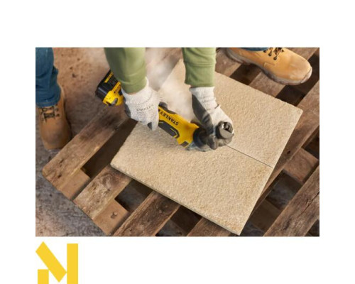 Болгарка (кутова шліфмашина) акумуляторна безщіткова STANLEY FATMAX SFMCG700M2K