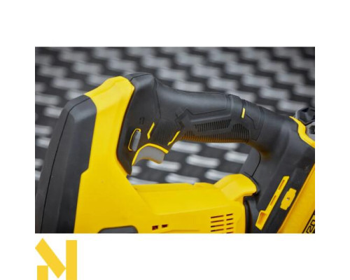 Лобзик акумуляторний STANLEY FATMAX SFMCS600B (без АКБ та ЗП)