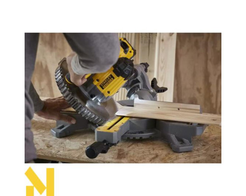 Пила торцювальна акумуляторна STANLEY FATMAX SFMCS701M1