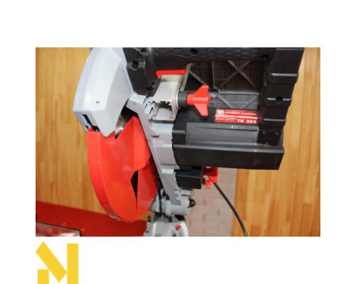 Пила торцювальна Holzmann TK 305