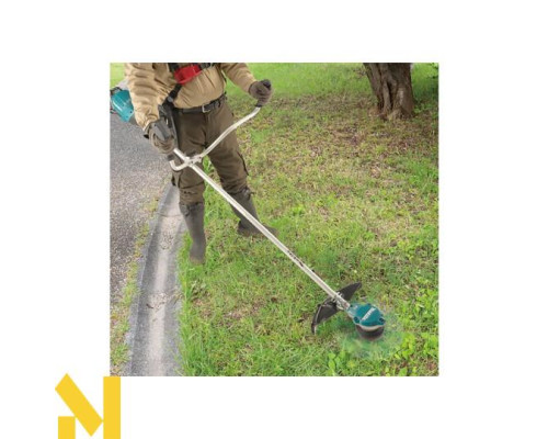 Тример акумуляторний Makita UR002GZ01 (без АКБ та ЗП)