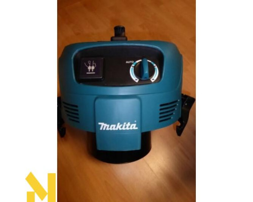 Пилосос Makita VC3012L