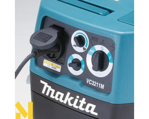 Пилосос Makita VC3211MX1
