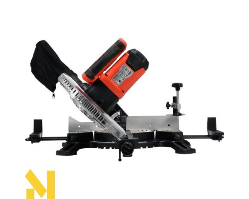 Пила торцювальна Yato YT-82173