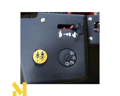 Садовий трактор бензиновий YATO YT-85553